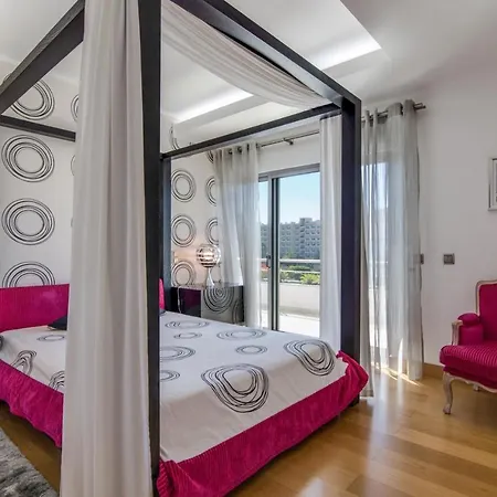 아파트 Luxury Penthouse 3 Bedrooms Olhos De Agua *