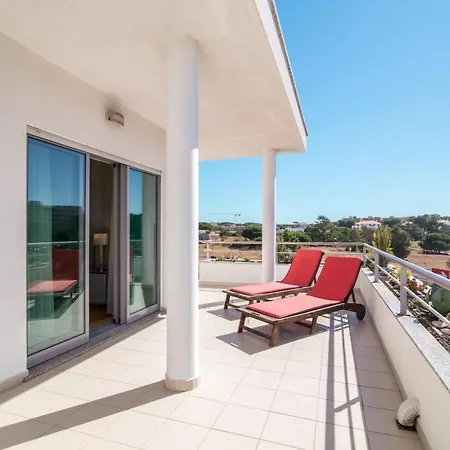 Luxury Penthouse 3 Bedrooms Olhos De Agua *